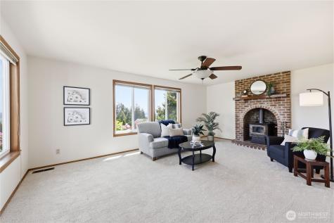 7966 Emery Boulevard NW Silverdale WA 98383