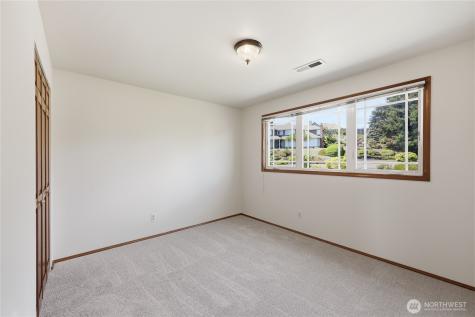 7966 Emery Boulevard NW Silverdale WA 98383