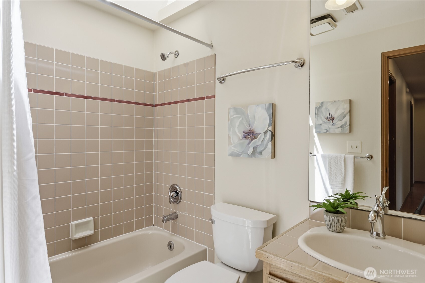 7966 Emery Boulevard NW Silverdale WA 98383