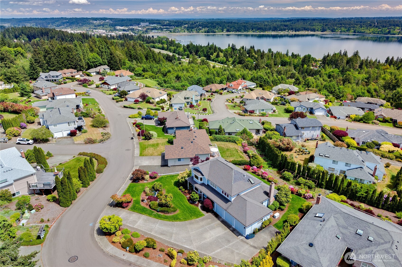 7966 Emery Boulevard NW Silverdale WA 98383
