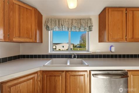 1655 SE Hickory Court College Place WA 99324