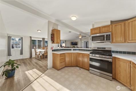 1655 SE Hickory Court College Place WA 99324
