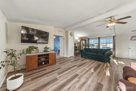 1655 SE Hickory Court College Place WA 99324