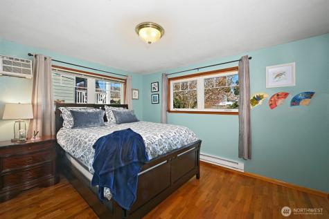 8451 40th Avenue SW Seattle WA 98136