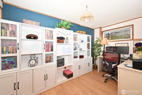 8451 40th Avenue SW Seattle WA 98136