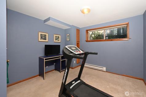 8451 40th Avenue SW Seattle WA 98136