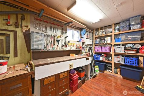 8451 40th Avenue SW Seattle WA 98136