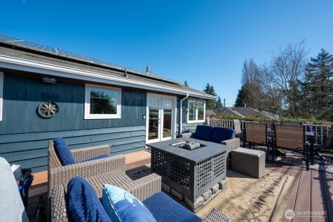 8451 40th Avenue SW Seattle WA 98136