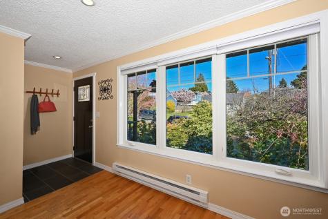 8451 40th Avenue SW Seattle WA 98136
