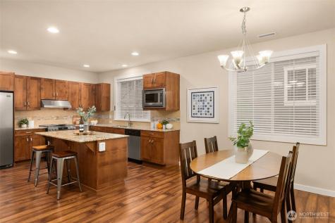 365 NE Denny Way Issaquah WA 98029