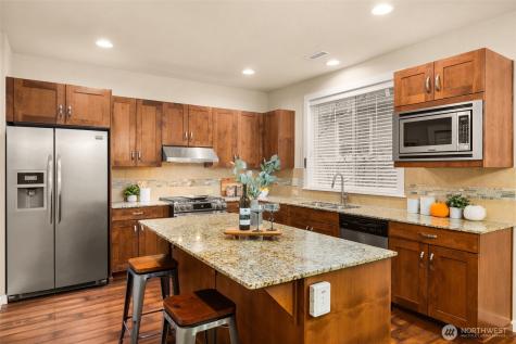 365 NE Denny Way Issaquah WA 98029