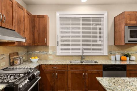 365 NE Denny Way Issaquah WA 98029
