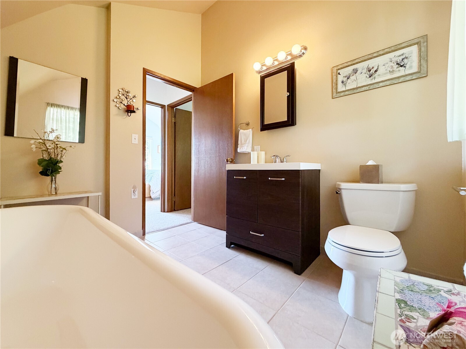46 G Mukilteo Way Hat Island WA 98206