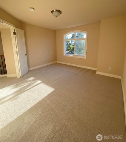 11215 NE 116th Place Kirkland WA 98034