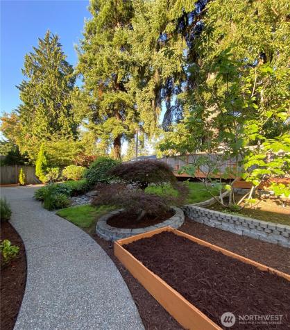 11215 NE 116th Place Kirkland WA 98034