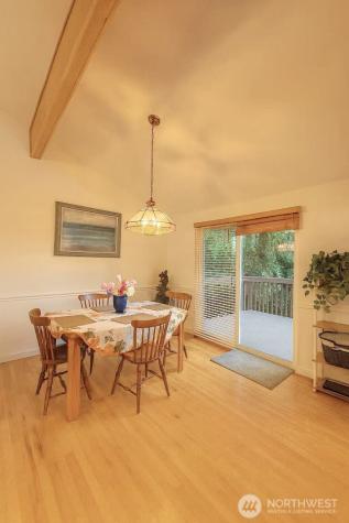 13405 SE 56th Place Bellevue WA 98006