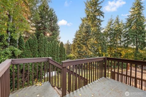 13405 SE 56th Place Bellevue WA 98006