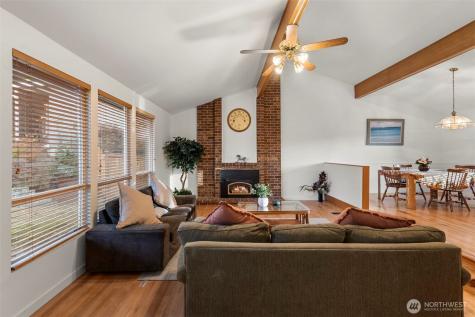 13405 SE 56th Place Bellevue WA 98006