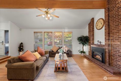 13405 SE 56th Place Bellevue WA 98006
