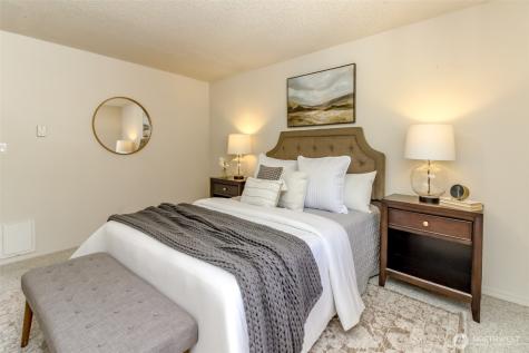11427 SE 225th Street Kent WA 98031