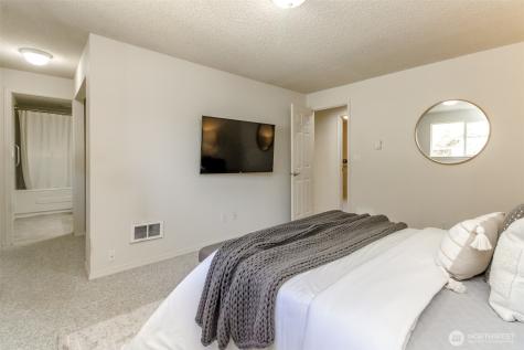 11427 SE 225th Street Kent WA 98031