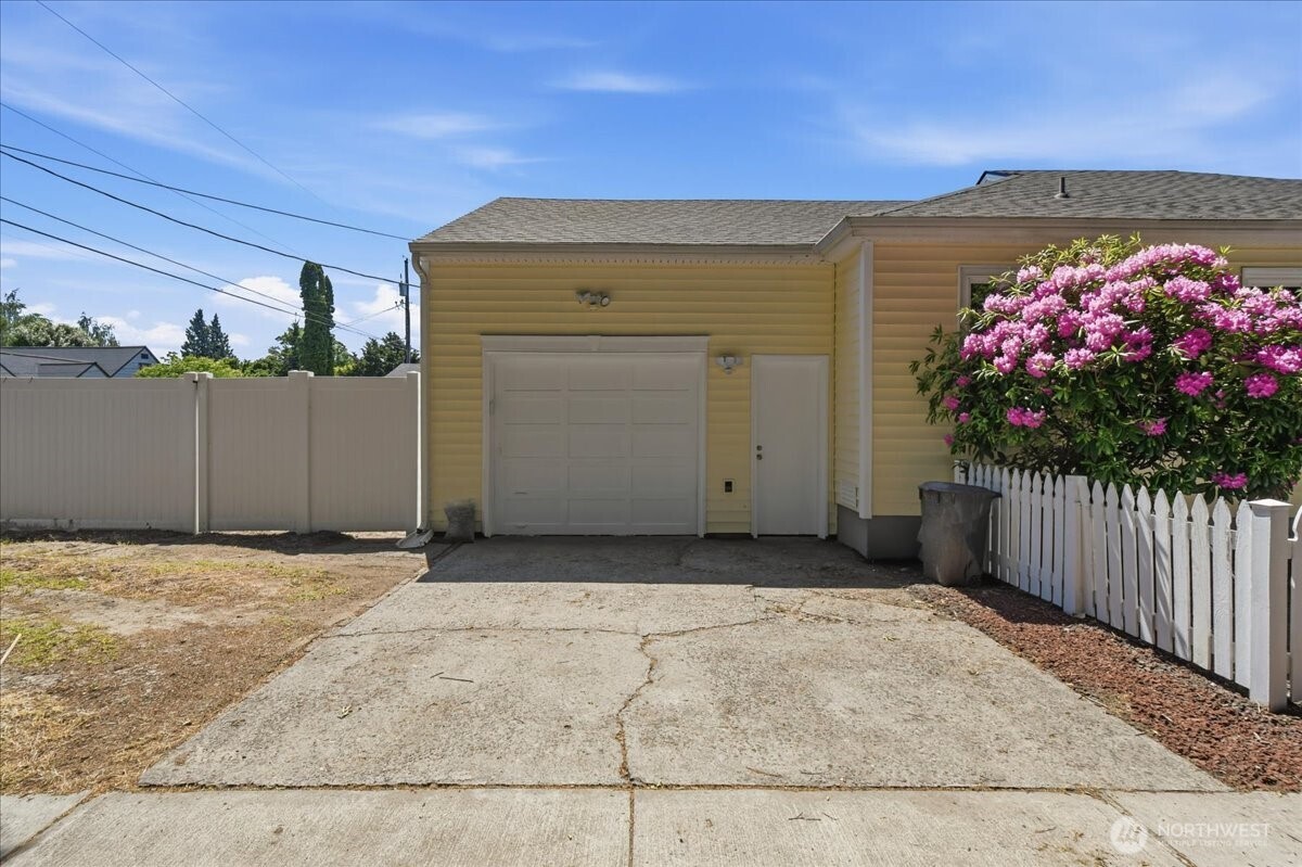 476 20th Avenue Longview WA 98632