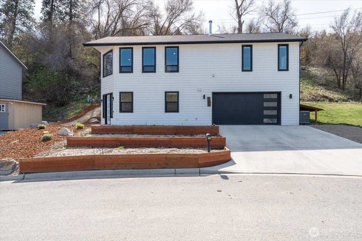 103 Hassan Street Cashmere WA 98815