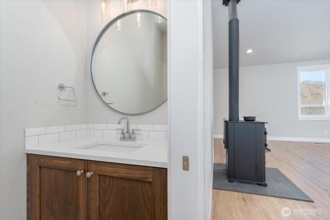 103 Hassan Street Cashmere WA 98815