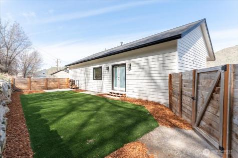 103 Hassan Street Cashmere WA 98815