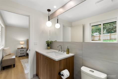 8920 168th Avenue NE Redmond WA 98052