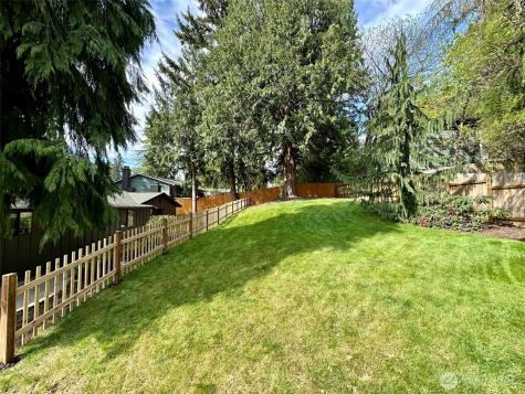 8920 168th Avenue NE Redmond WA 98052