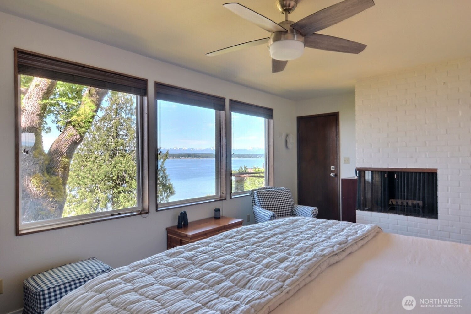 7504 Crescent Beach Road NW Vaughn WA 98394