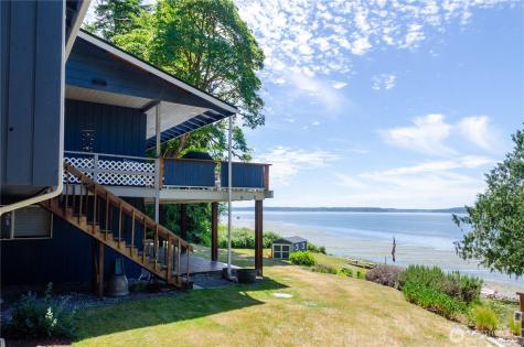 7504 Crescent Beach Vaughn WA 98394