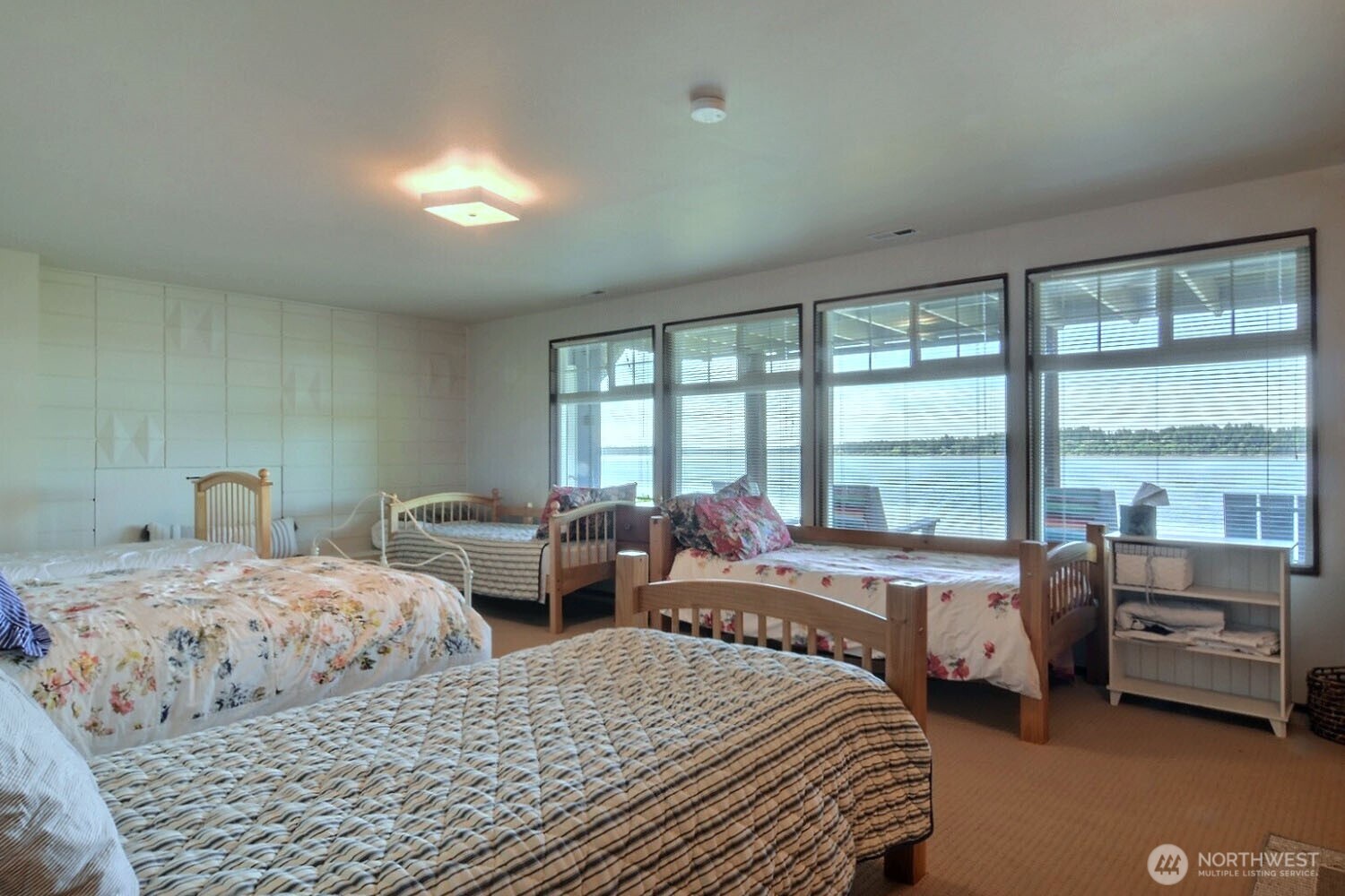 7504 Crescent Beach Road NW Vaughn WA 98394