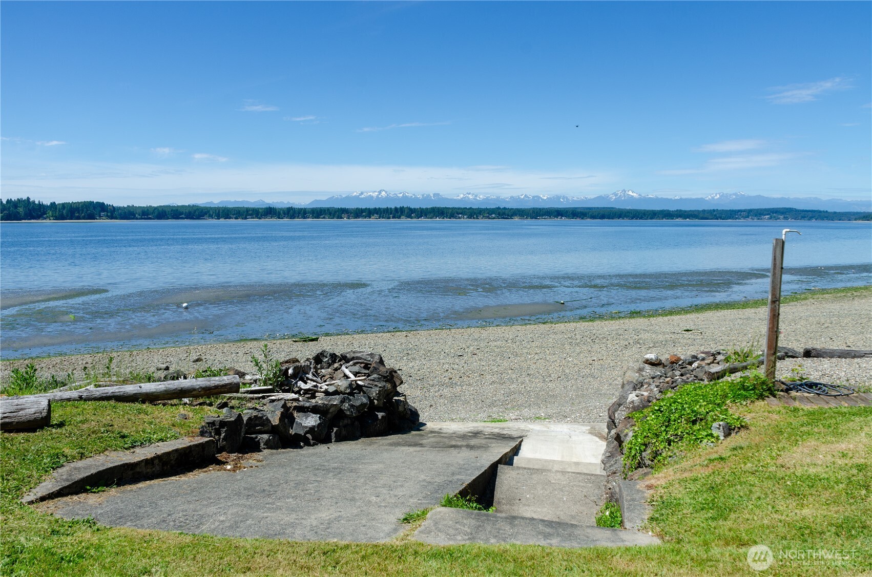 7504 Crescent Beach Road NW Vaughn WA 98394