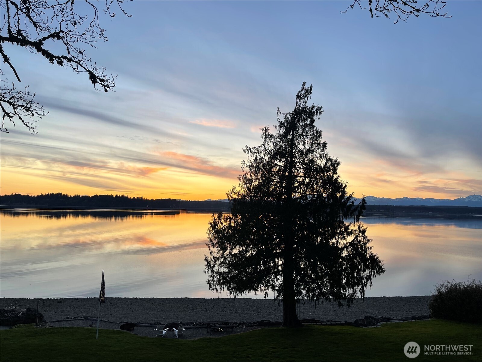 7504 Crescent Beach Road NW Vaughn WA 98394