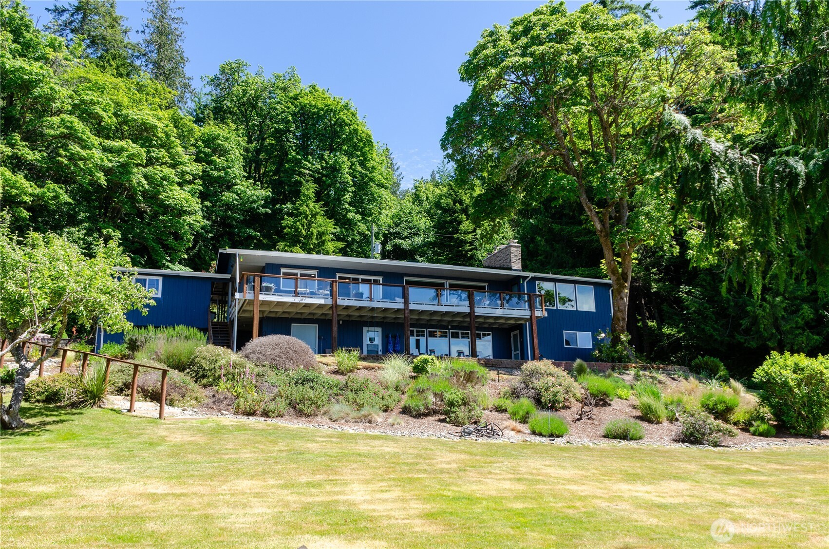 7504 Crescent Beach Road NW Vaughn WA 98394