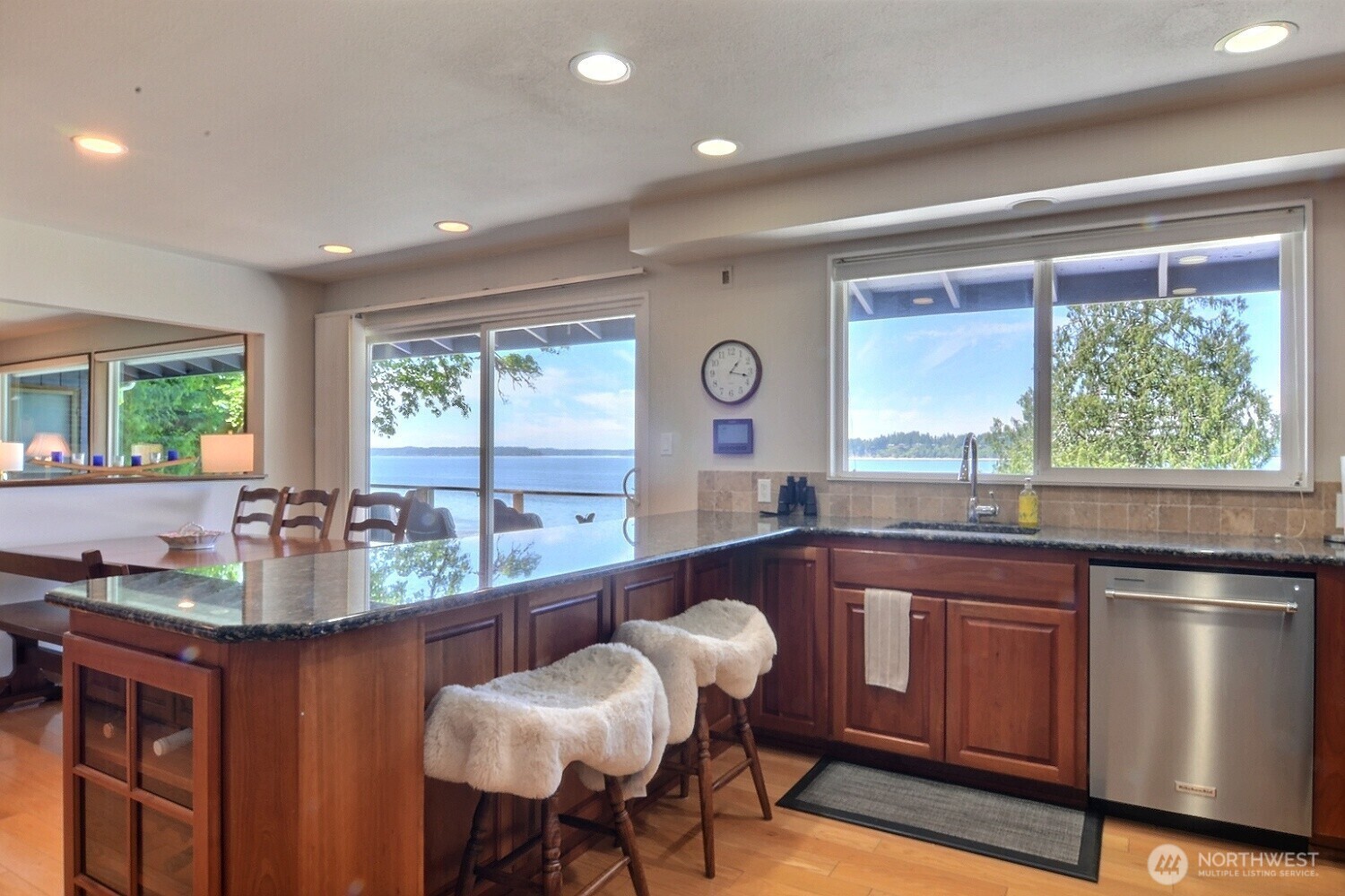 7504 Crescent Beach Road NW Vaughn WA 98394