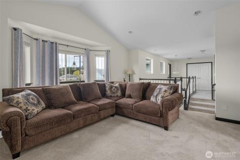 956 Cove View Circle Oak Harbor WA 98277