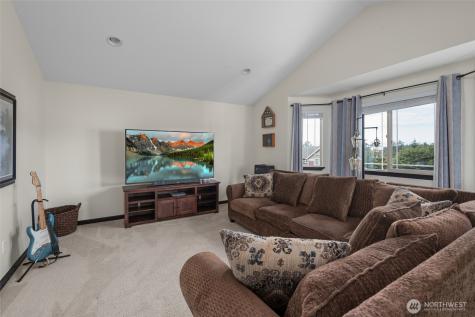 956 Cove View Circle Oak Harbor WA 98277