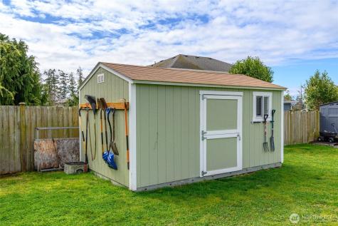956 Cove View Circle Oak Harbor WA 98277