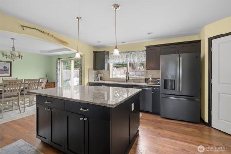 956 Cove View Circle Oak Harbor WA 98277