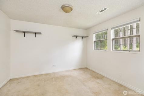 5715 89th Avenue W University Place WA 98467