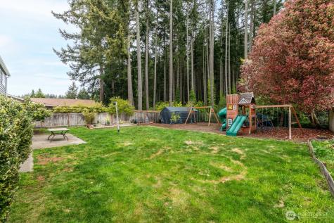 5715 89th Avenue W University Place WA 98467
