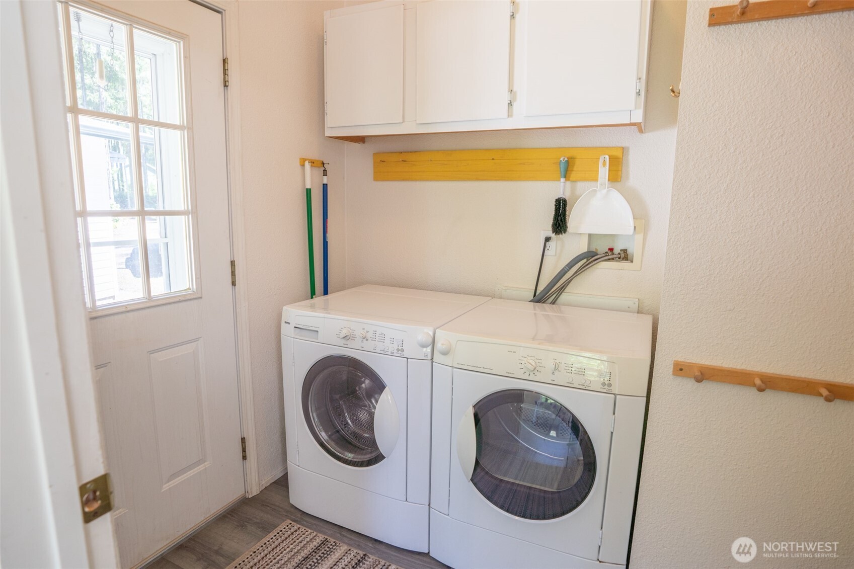 71 & 72 N Beaver Place N Hoodsport WA 98548