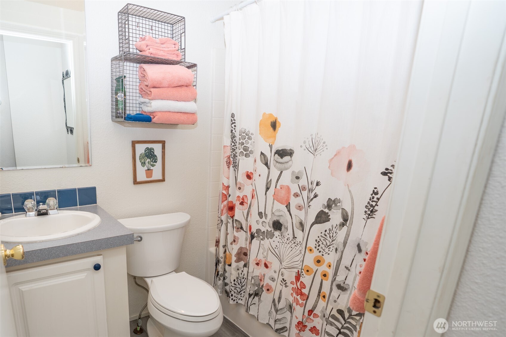 71 & 72 N Beaver Place N Hoodsport WA 98548
