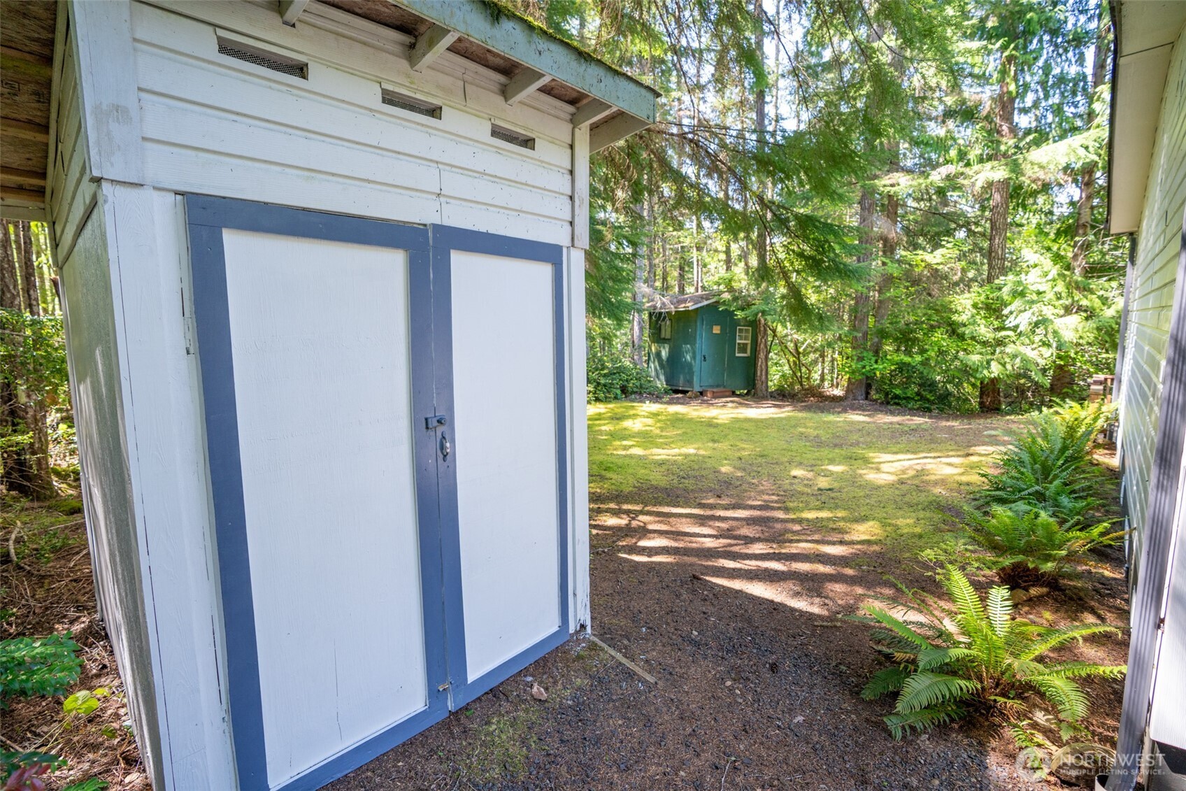 71 & 72 N Beaver Place N Hoodsport WA 98548