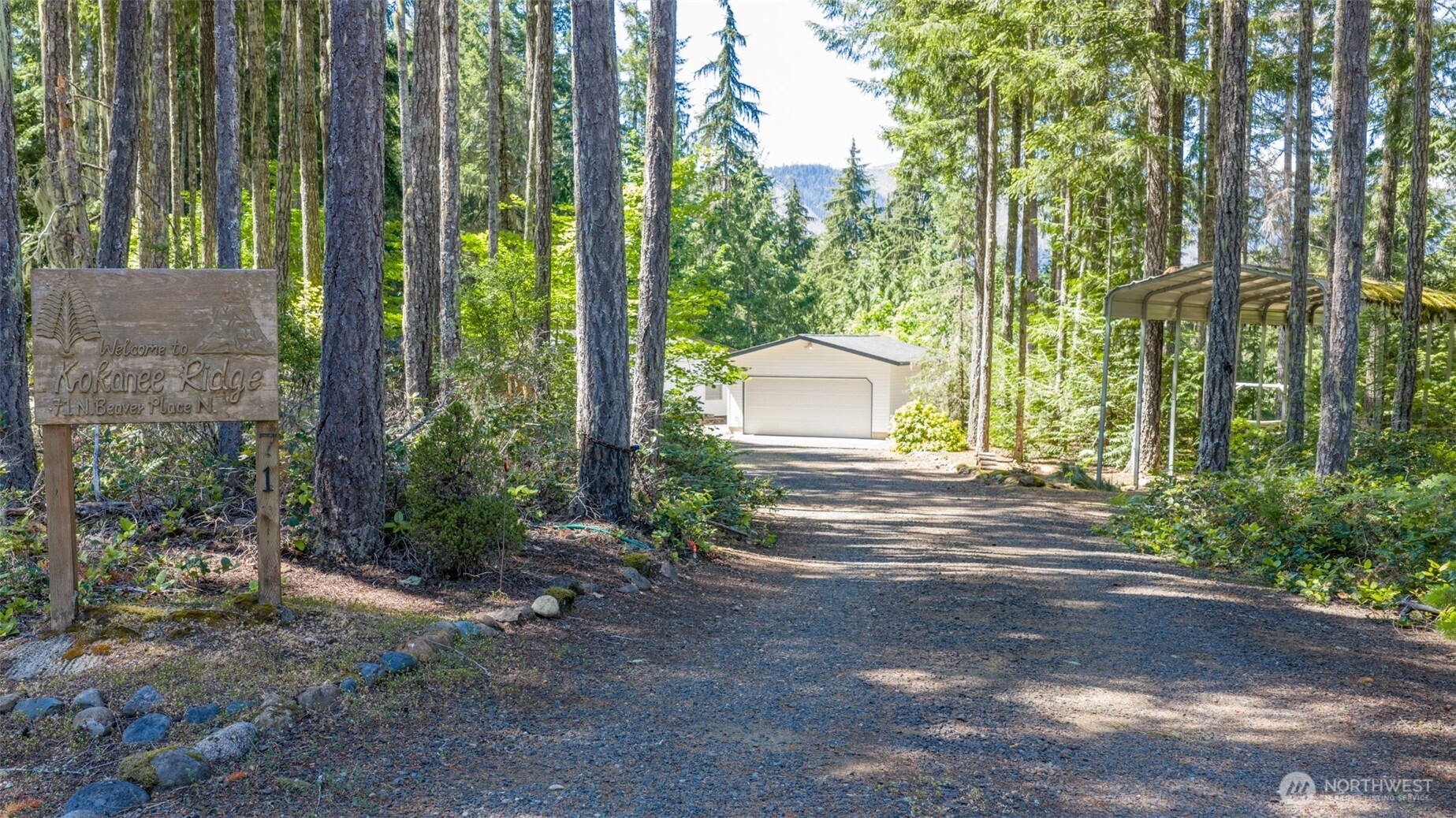 71 & 72 N Beaver Place N Hoodsport WA 98548