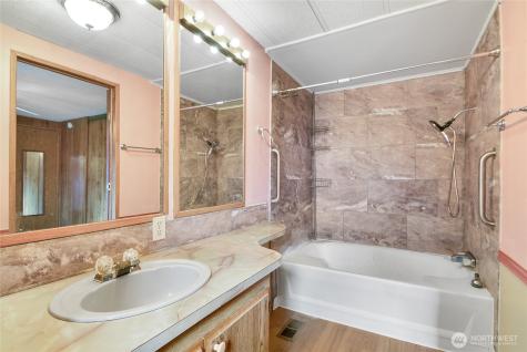 16600 25th Avenue NE Marysville WA 98271