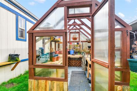 16600 25th Avenue NE Marysville WA 98271